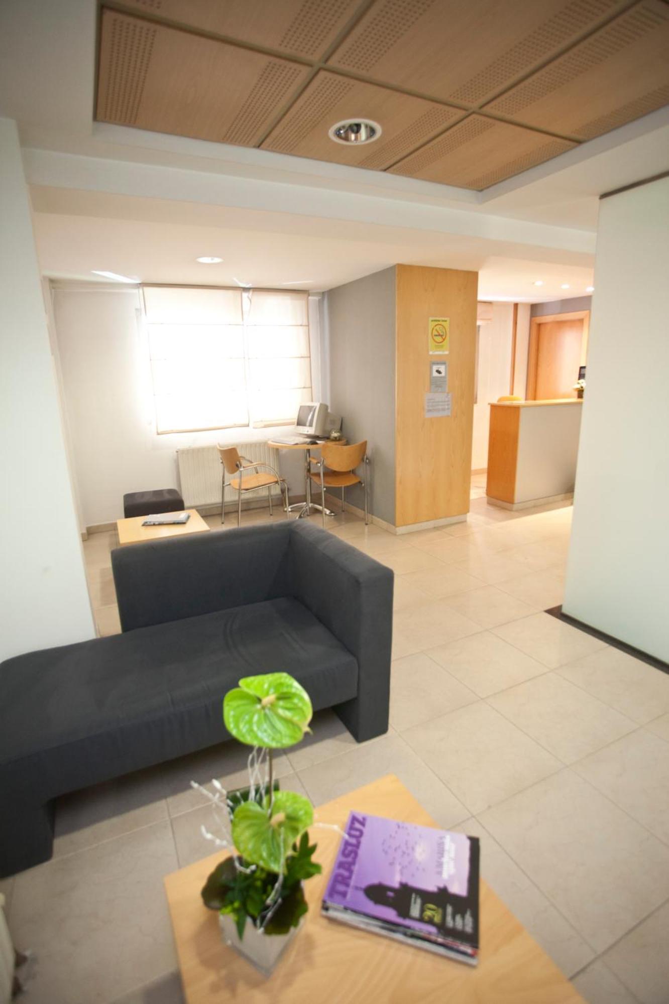 Hotel Metropol By Carris Lugo Quarto foto